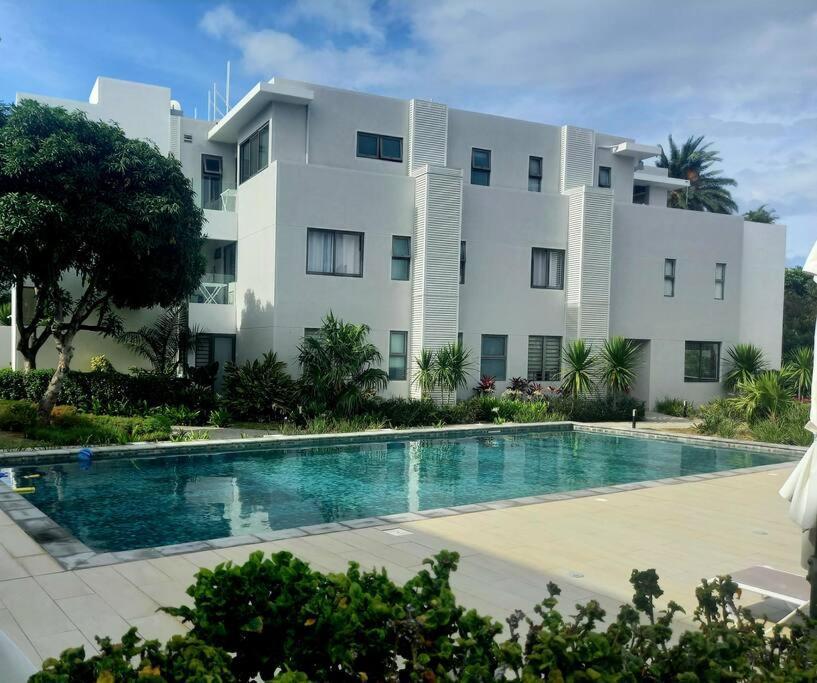 Beachfront Apartment Tamarin Exterior foto