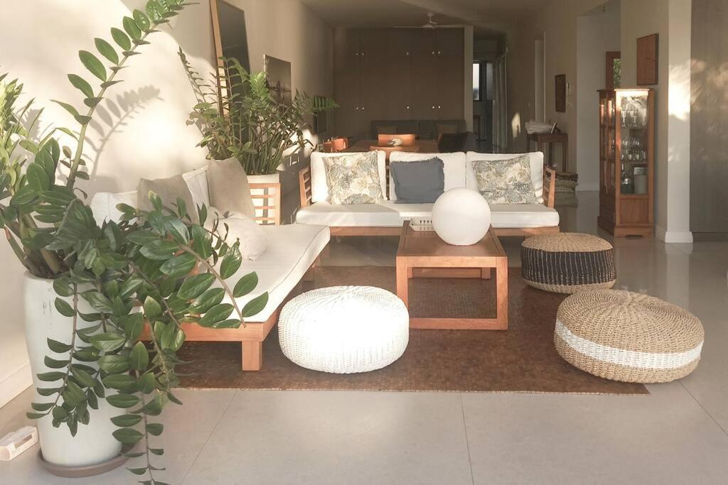 Beachfront Apartment Tamarin Exterior foto