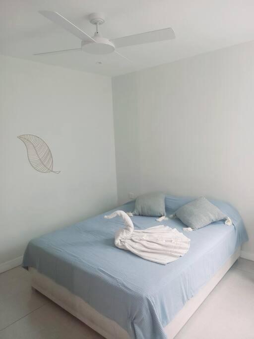 Beachfront Apartment Tamarin Exterior foto